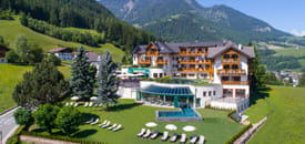 Alpin & Vital Hotel LA PERLA Alpin & Vital Hotel LA PERLA